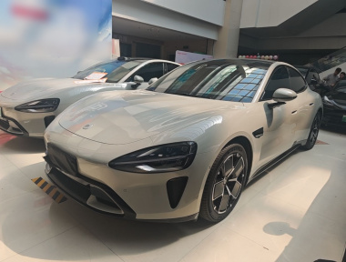 MI SU7 2024 car image 