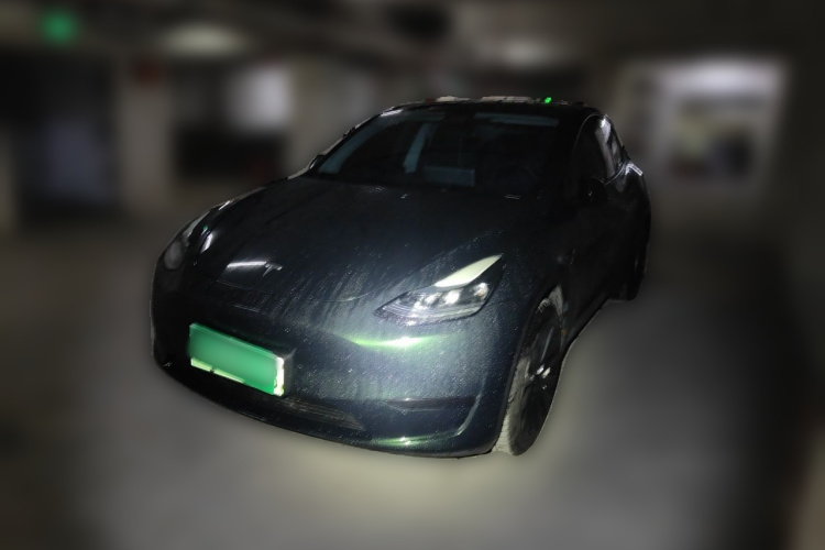 Tesla Model Y 2023 #2 Tesla Model Y 2023 car image #2