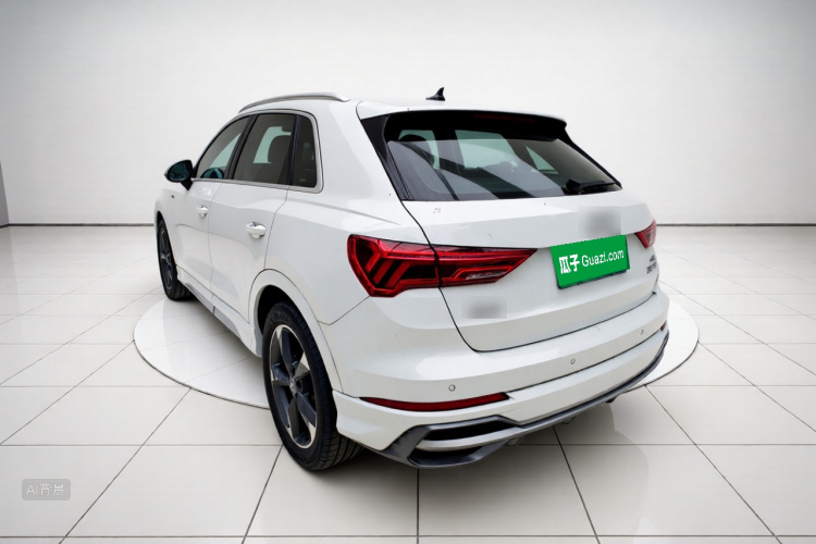 Audi Q3 2019 #5 Audi Q3 2019 car image #5