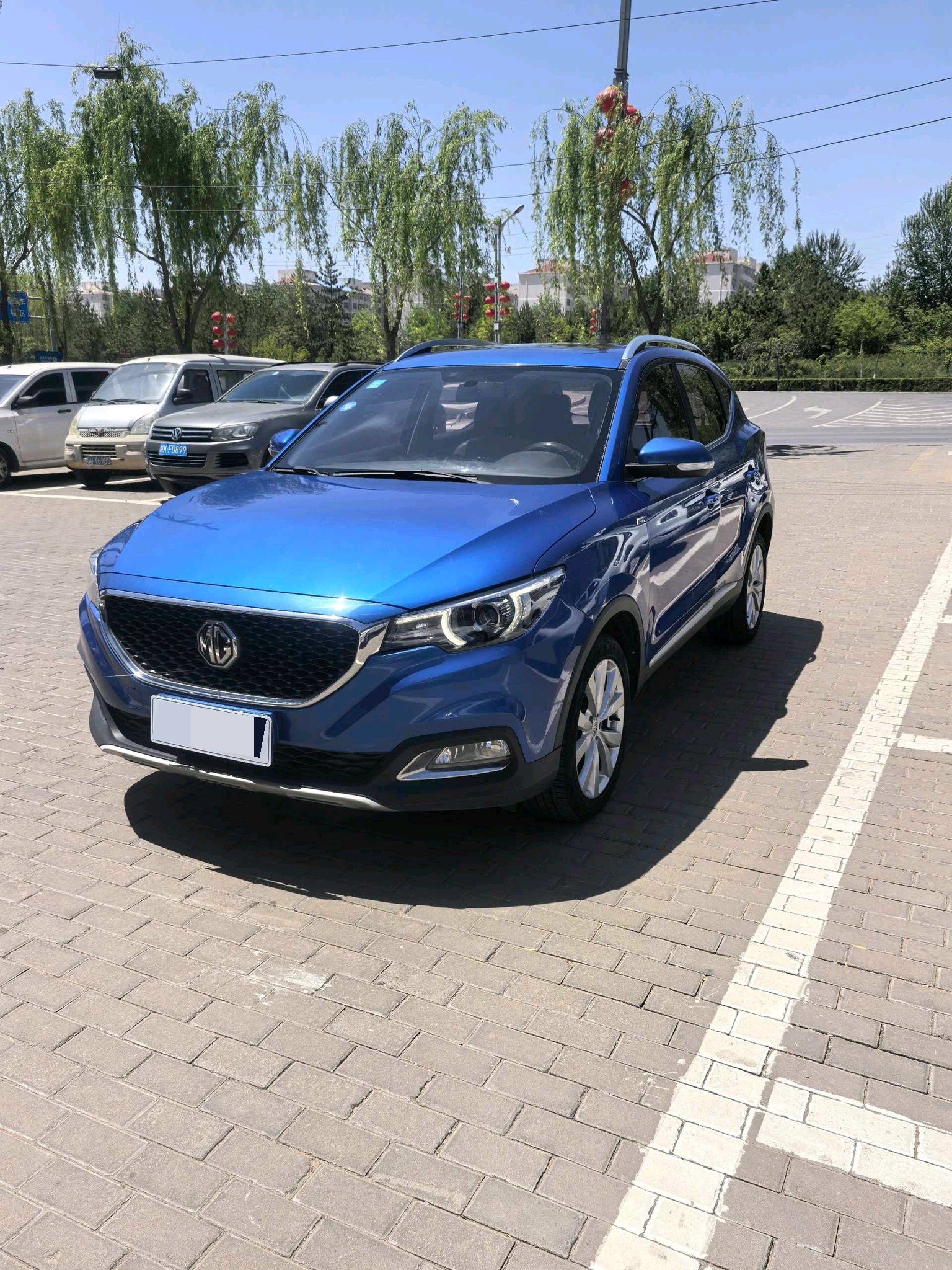 MG ZS 2017 MG ZS 2017 car image