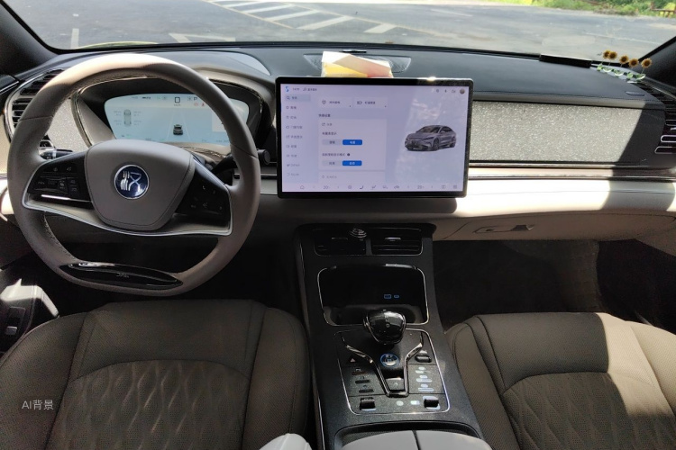 BYD Han 2024 car image #11