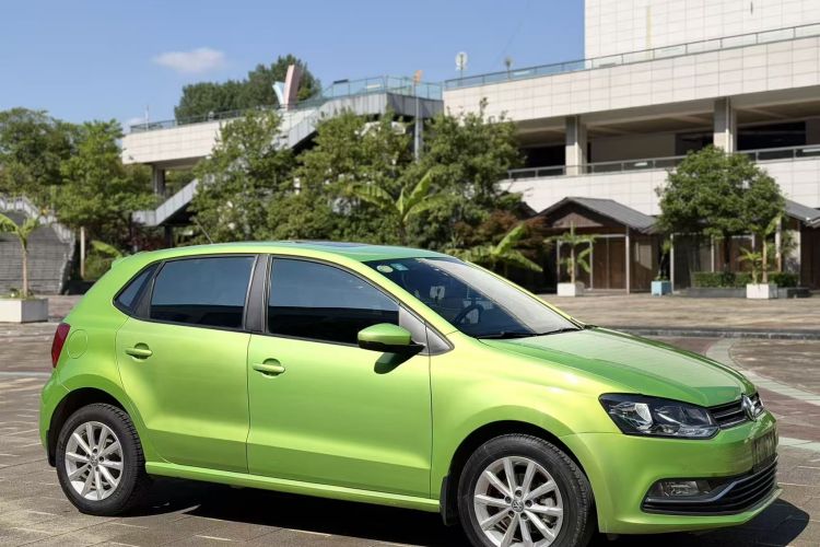 Volkswagen Polo 2015 #10 Volkswagen Polo 2015 изображение автомобиля #10