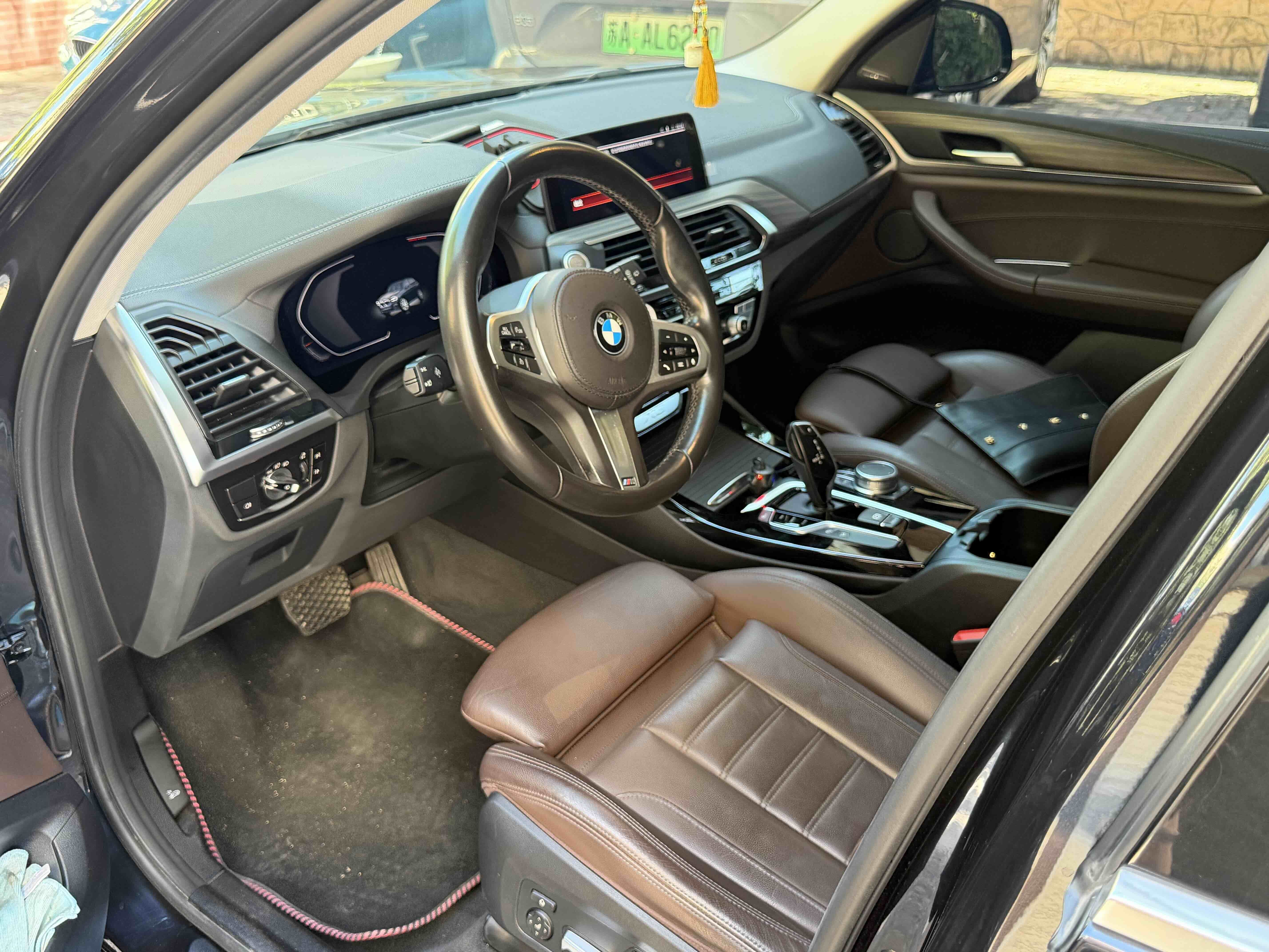 BMW X3 2021 #2 BMW X3 2021 car image #2