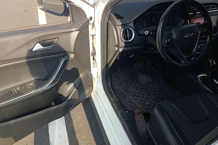 Chery Tiggo 3x 2019 car image #18