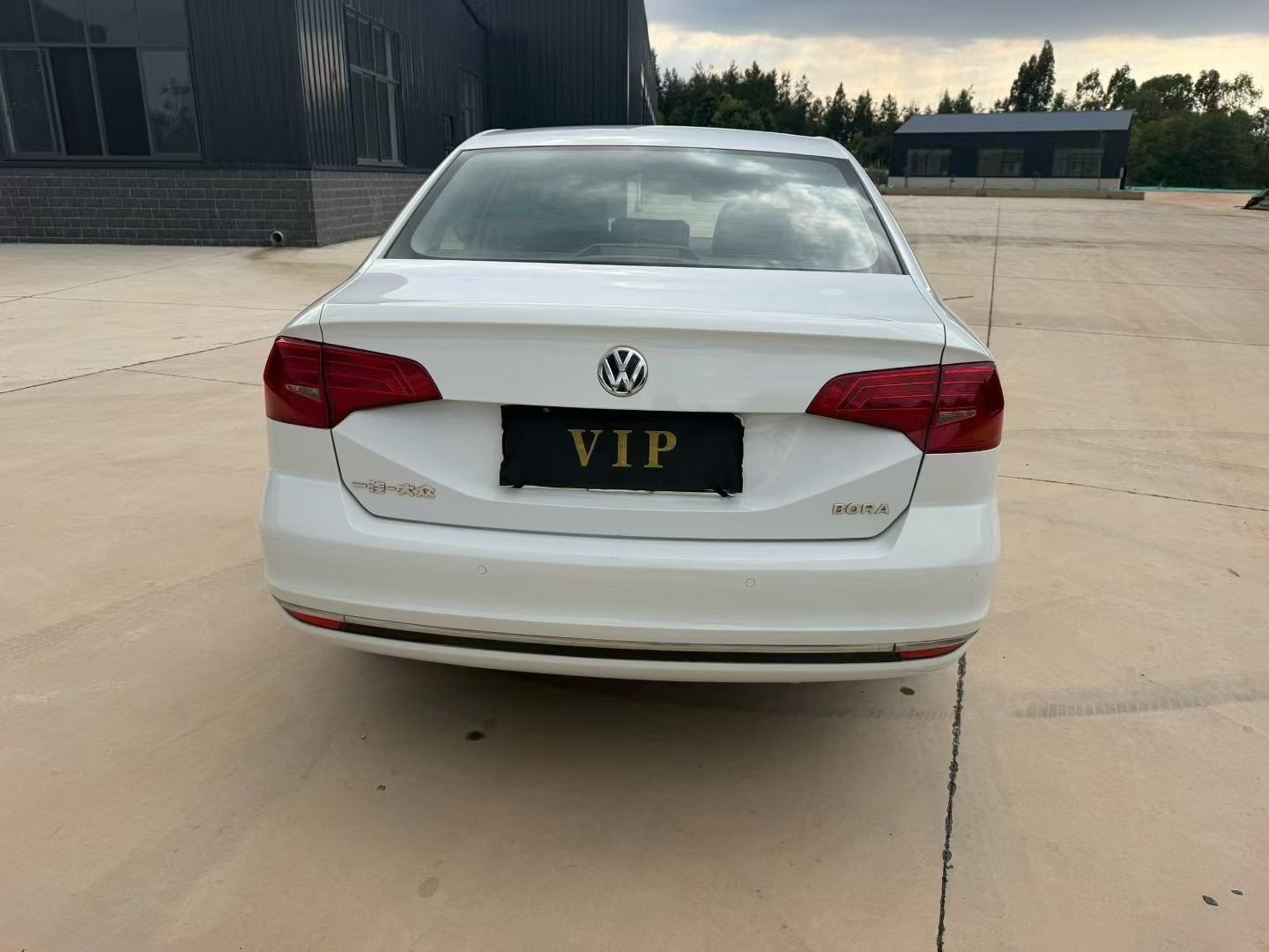 Volkswagen Bora 2017 car image #5