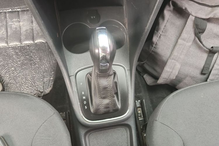 Volkswagen Polo 2017 #14 Volkswagen Polo 2017 car image #14