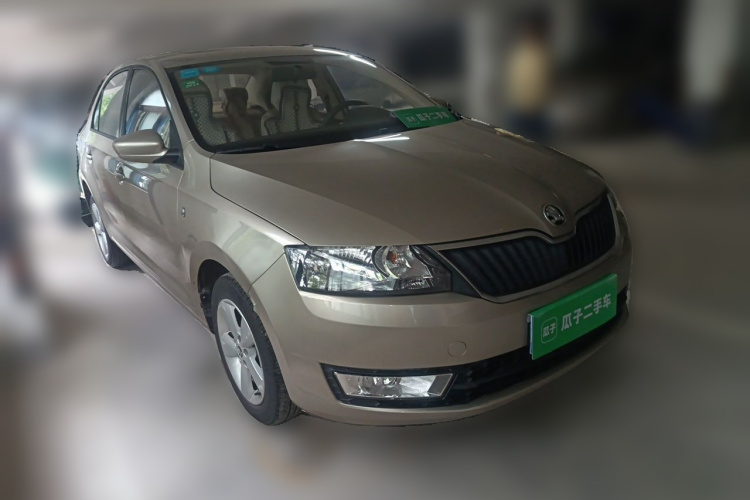 Skoda Rapid 2016 #4 Skoda Rapid 2016 car image #4