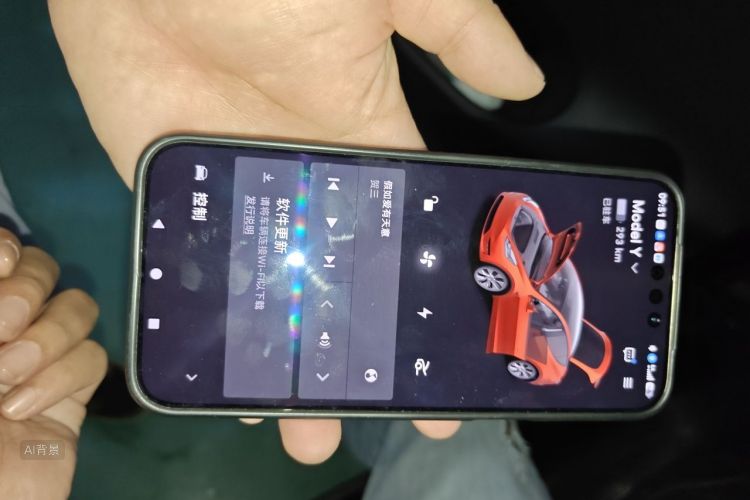 Tesla Model Y 2023 immagine di auto #10