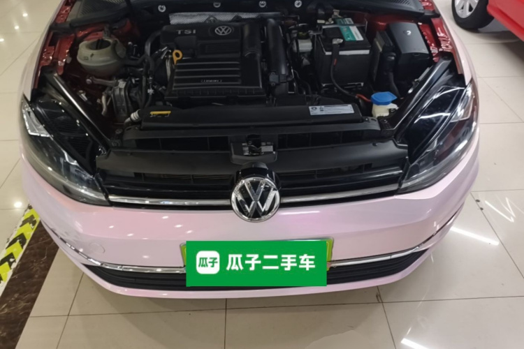 Volkswagen Golf 2018 car image #20