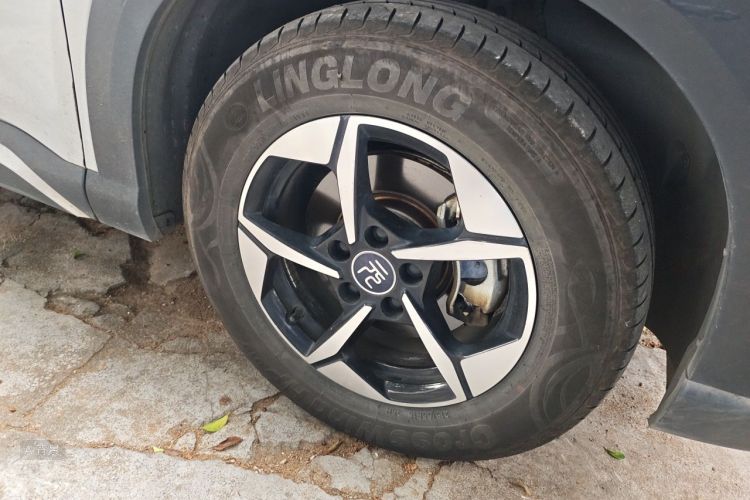 BYD YuanUP 2024 #9 BYD YuanUP 2024 immagine di auto #9