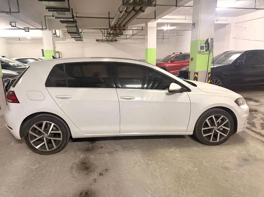 Volkswagen Golf 2020 #4 Volkswagen Golf 2020 car image #4