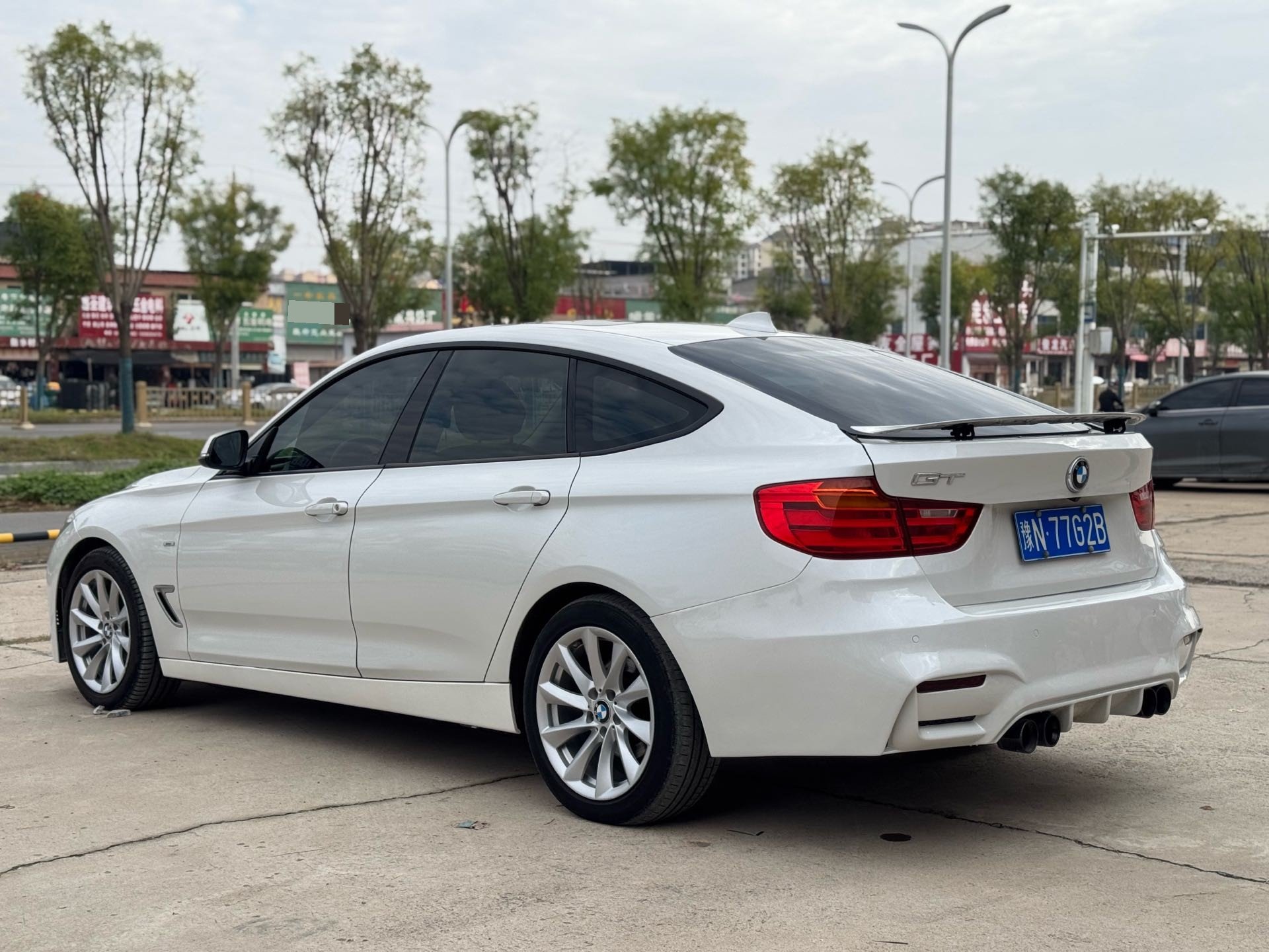 BMW 3 Series GT 2014 #7 BMW 3 Series GT 2014 صورة سيارة #7