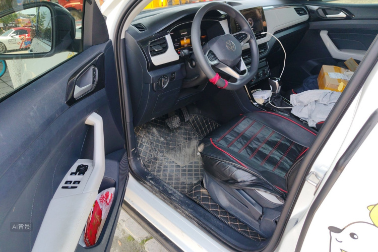 Volkswagen Tharu 2025 immagine di auto #18