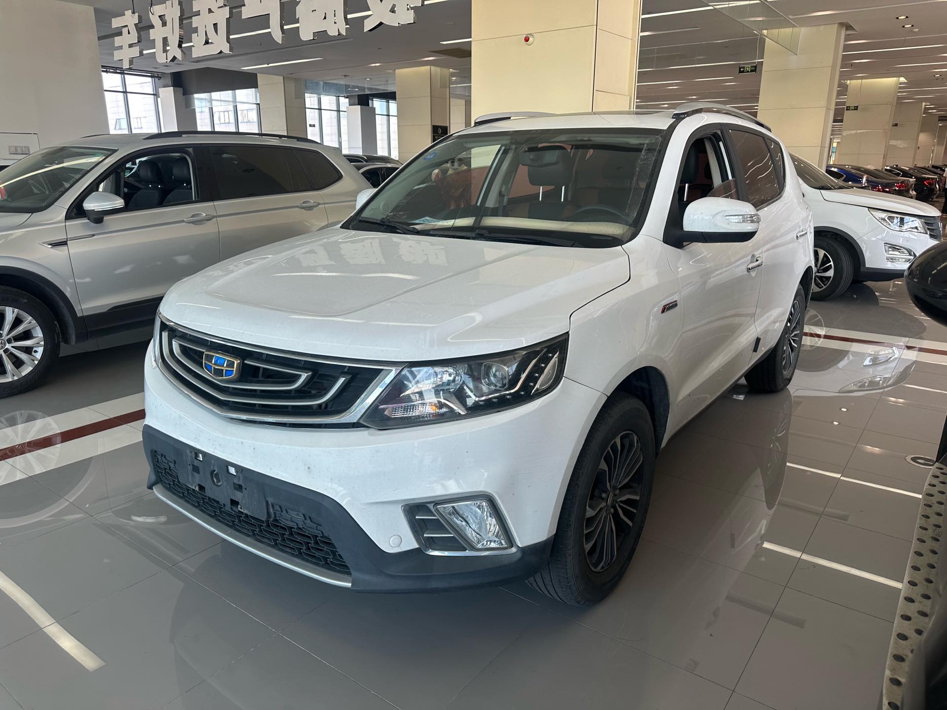 GEELY Vision X6 2017 GEELY Vision X6 2017 car image