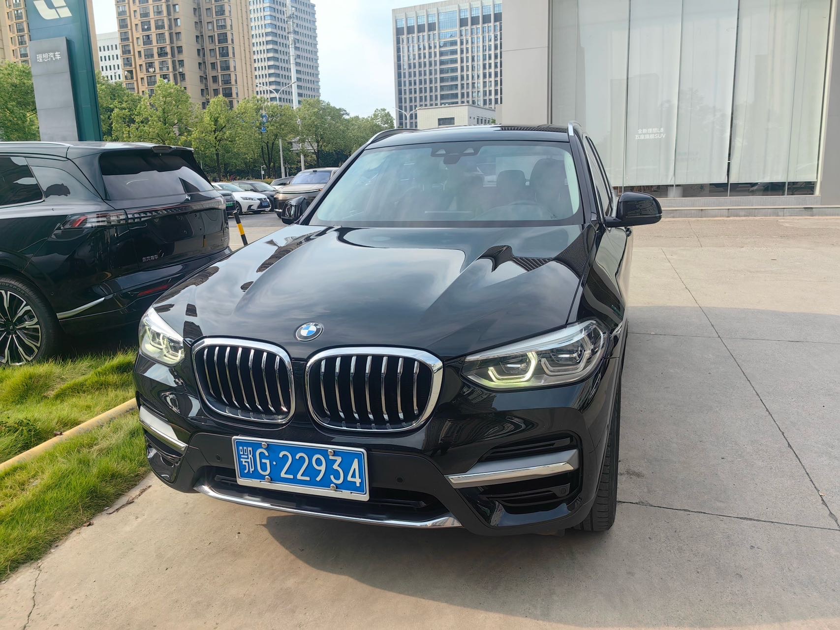 BMW X3 2020 BMW X3 2020 car image