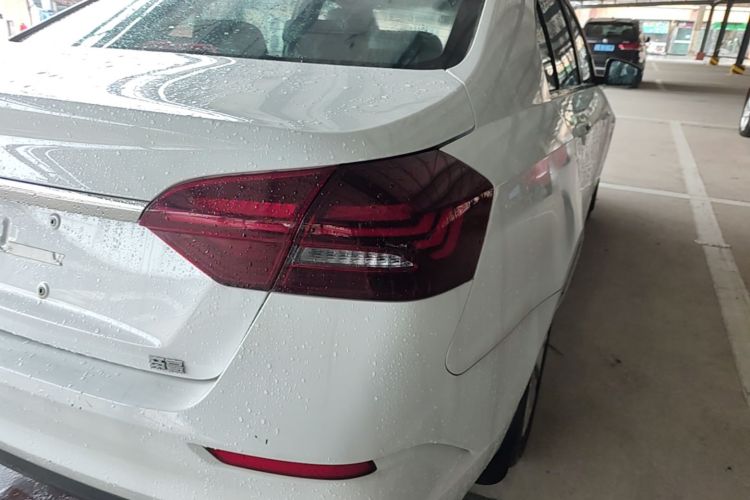 GEELY Emgrand 2020 car image #5