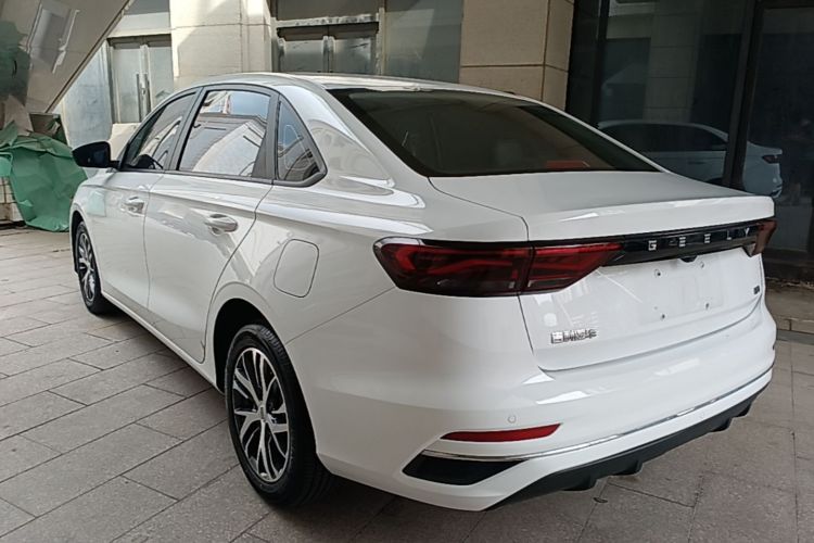 GEELY Emgrand 2024 #7 GEELY Emgrand 2024 car image #7