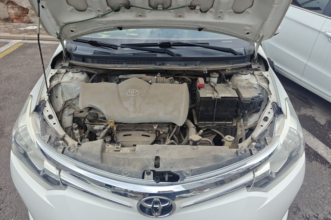 Toyota Vios 2015 صورة سيارة #10