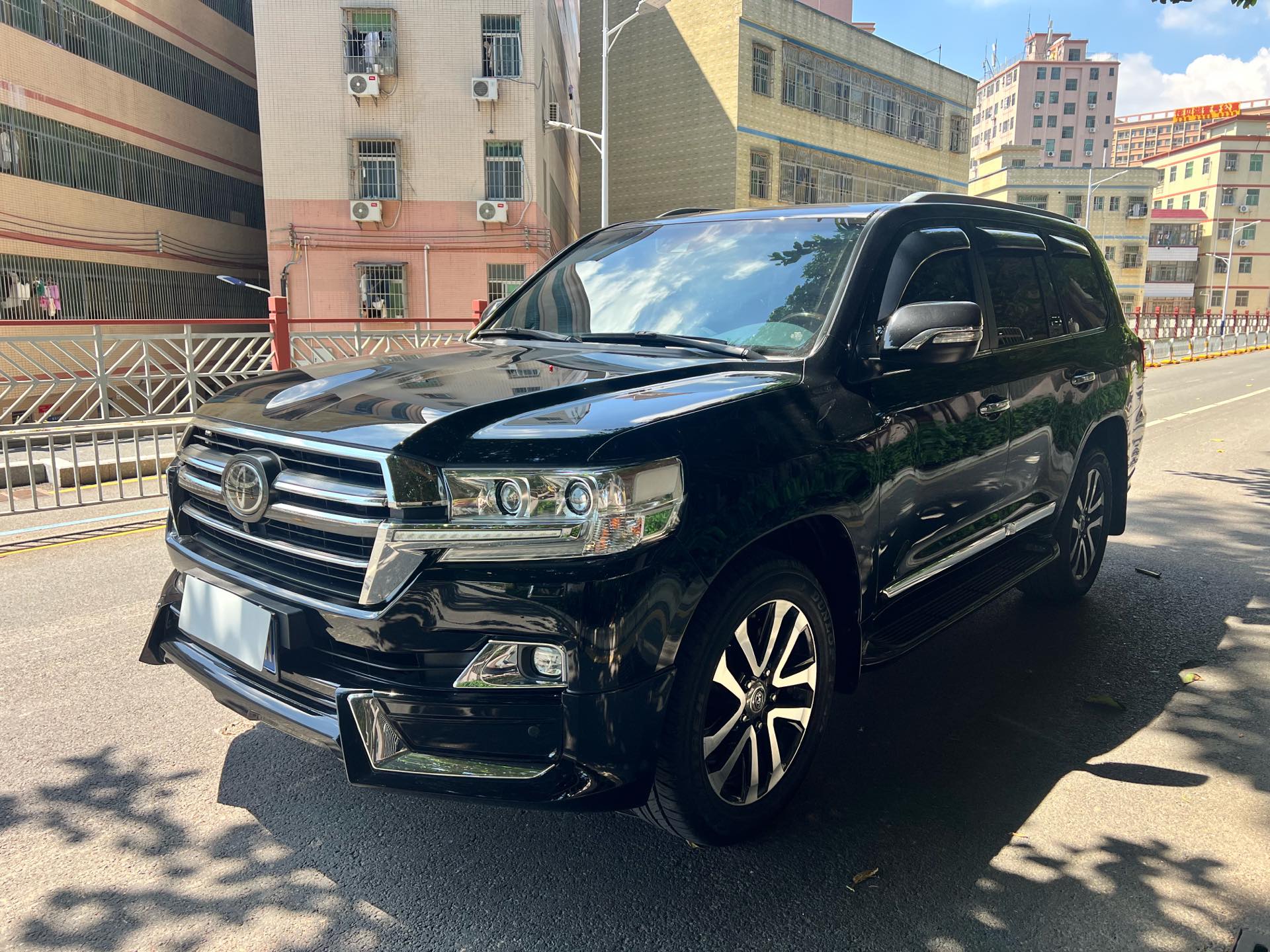Toyota Land Cruiser (Imported) 2020 Toyota Land Cruiser (Imported) 2020 car image