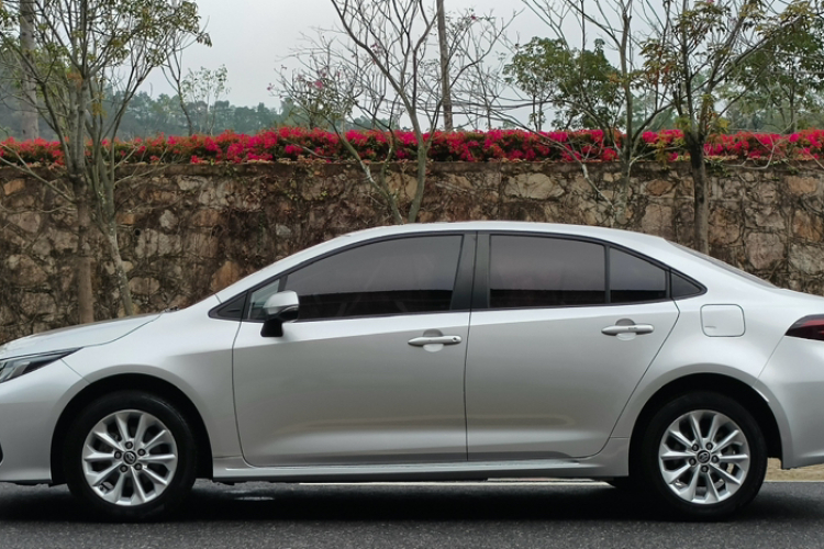 Toyota Corolla 2021 car image #5