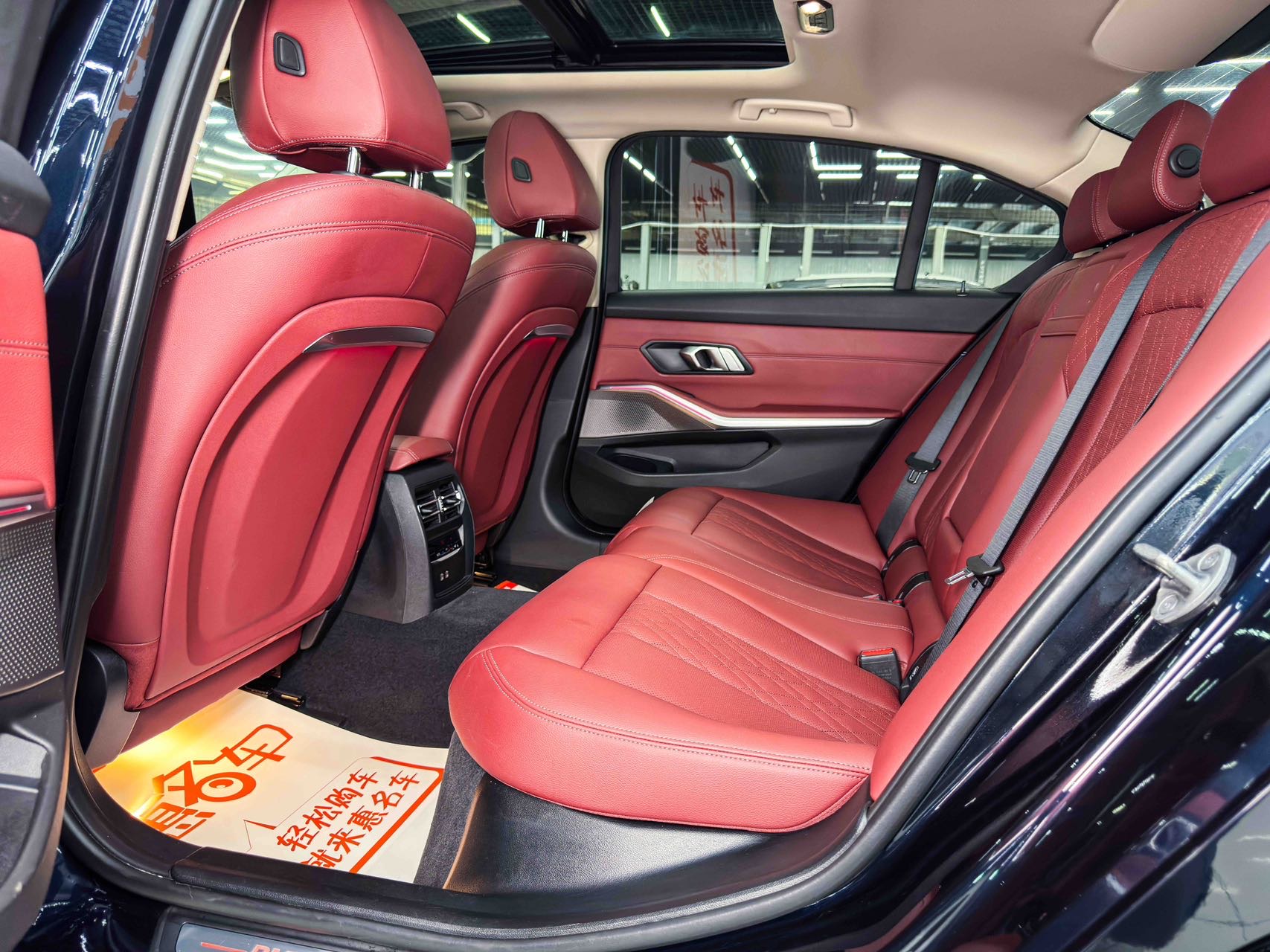 BMW i3 2023 car image #6