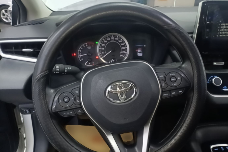 Toyota Corolla 2023 car image #11
