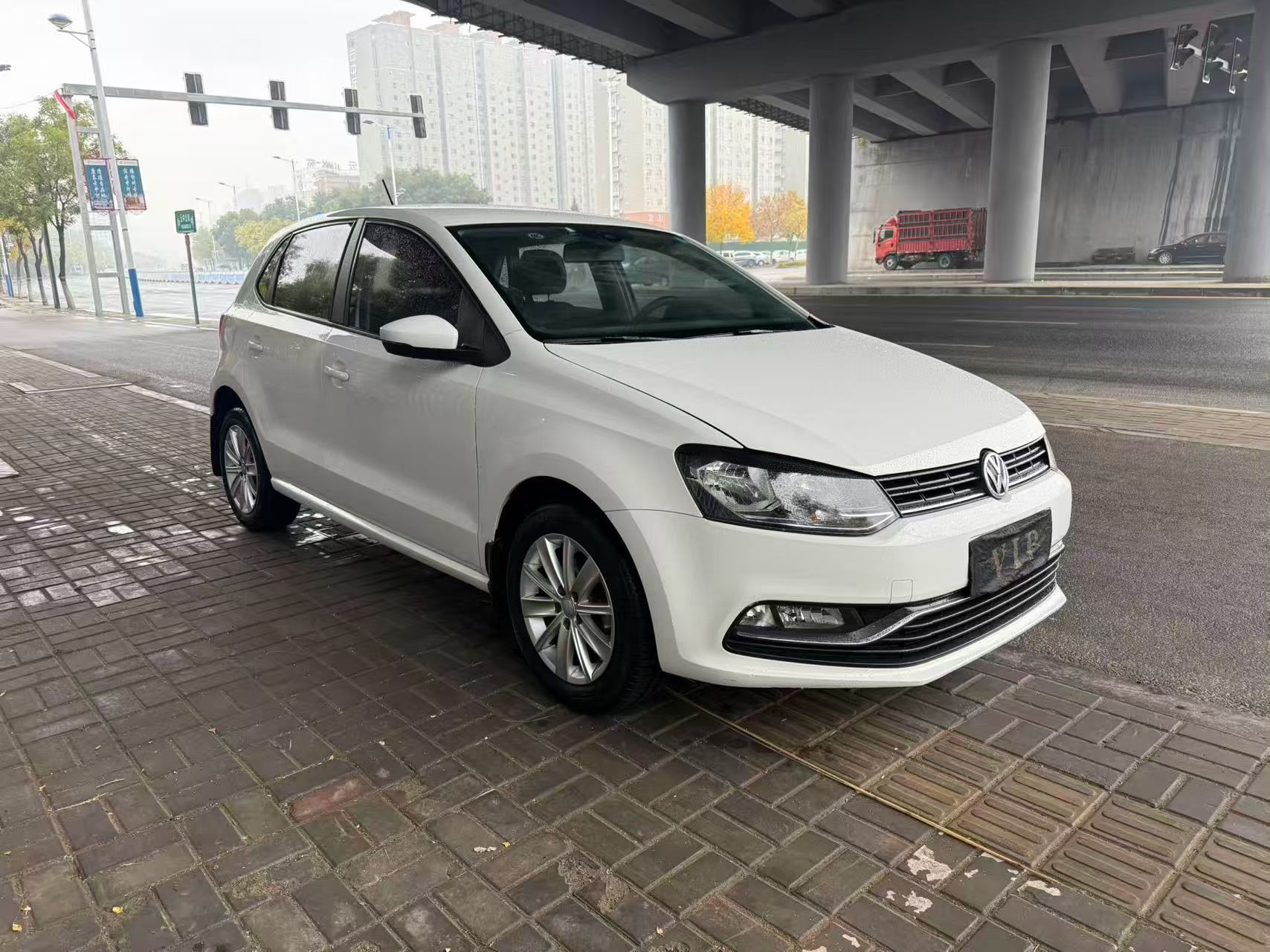 Volkswagen Polo 2016 immagine di auto #3