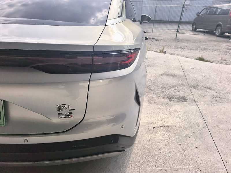 BYD HanL 2025 car image #5