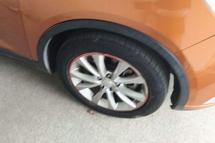 GEELY Emgrand GS 2016 car image #9