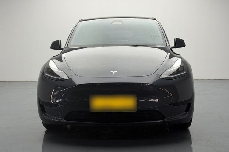 Tesla Model Y 2024 #11 Tesla Model Y 2024 car image #11