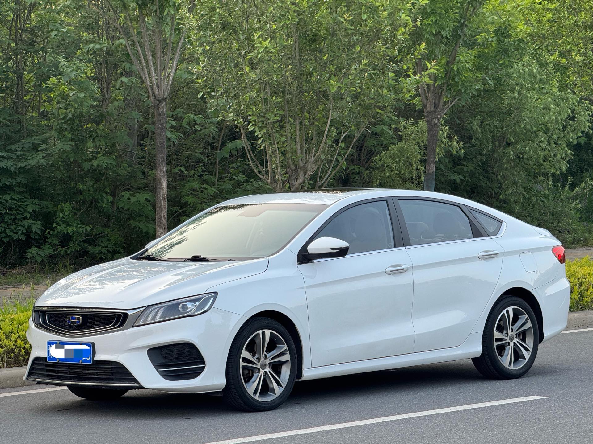 GEELY Binray 2019 GEELY Binray 2019 immagine di auto