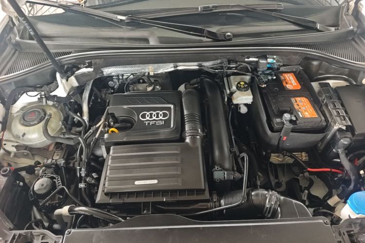 Audi Q3 2021 #20 Audi Q3 2021 car image #20
