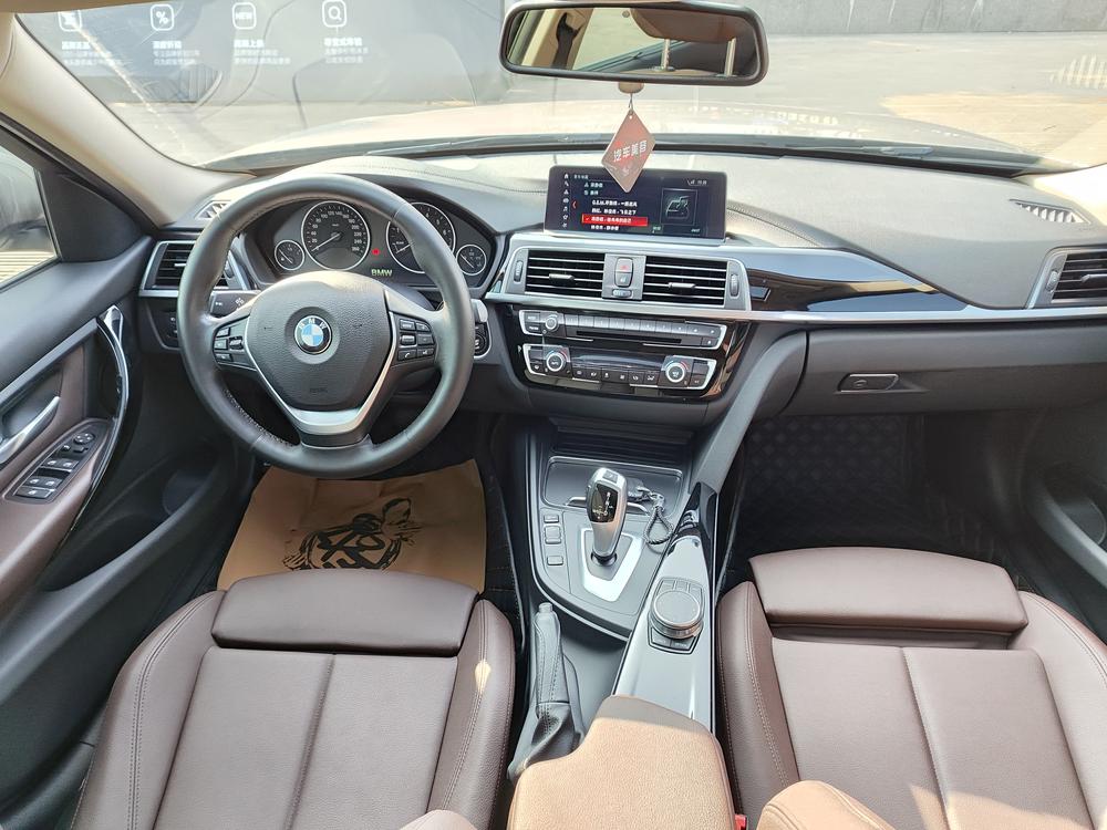 BMW 3 Series 2019 #11 BMW 3 Series 2019 car image #11