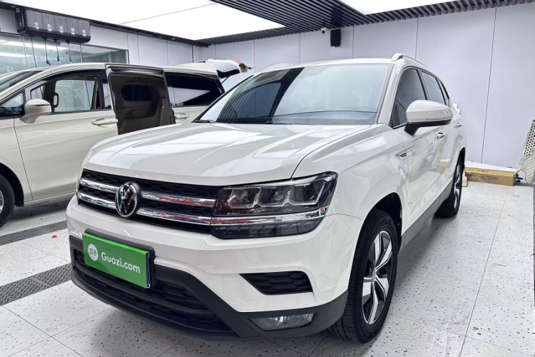 Volkswagen Tharu 2022 #2 Volkswagen Tharu 2022 car image #2