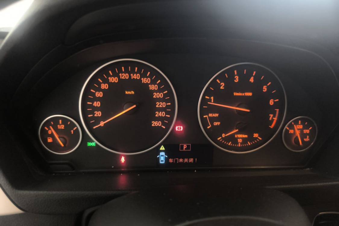 BMW 3 Series 2013 #24 BMW 3 Series 2013 car image #24