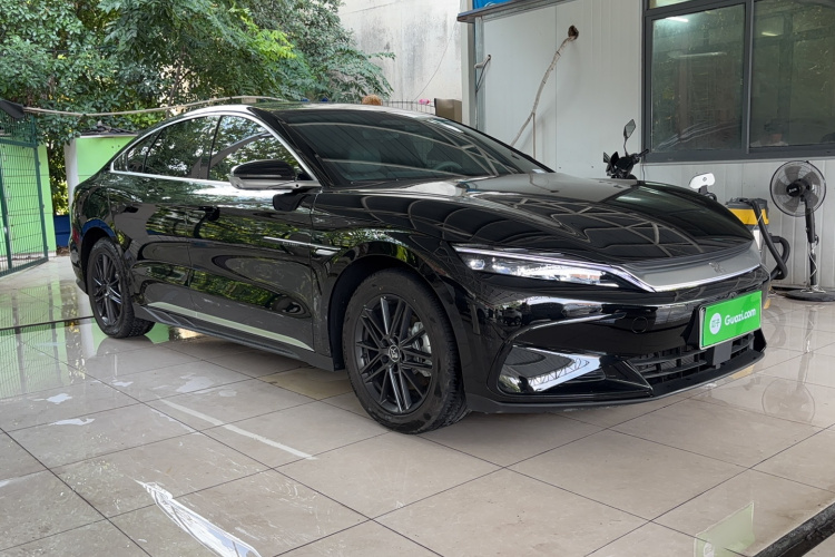 BYD Han 2025 car image #5