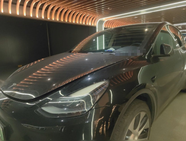 Tesla Model Y 2022 Tesla Model Y 2022 car image