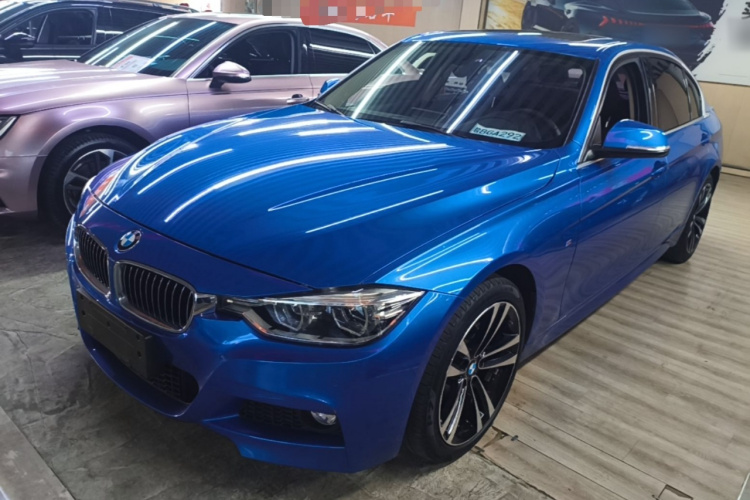 BMW 3 Series 2019 car image #2