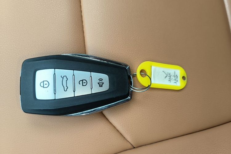 GEELY Emgrand 2024 #9 GEELY Emgrand 2024 car image #9