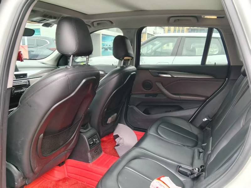 BMW X1 2019 #3 BMW X1 2019 صورة سيارة #3