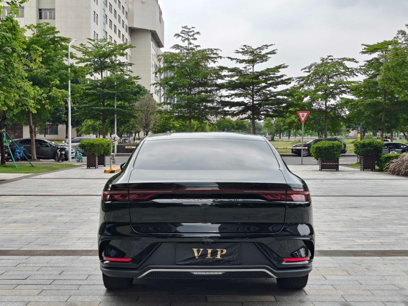 BYD Han 2023 car image #7