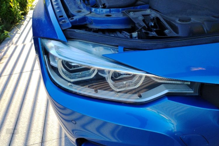 BMW 3 Series 2017 car image #8