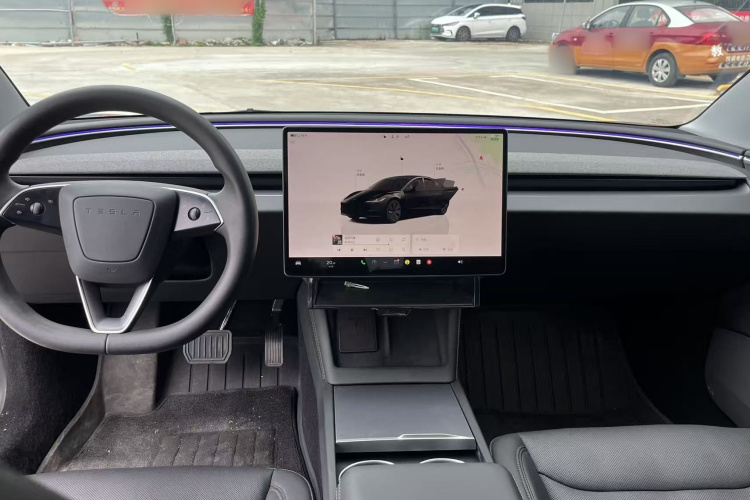 Tesla Model 3 2024 #12 Tesla Model 3 2024 car image #12