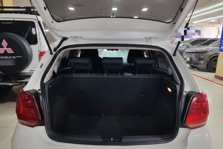 Volkswagen Polo 2019 #19 Volkswagen Polo 2019 car image #19