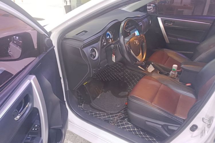 Toyota Corolla 2019 #16 Toyota Corolla 2019 car image #16