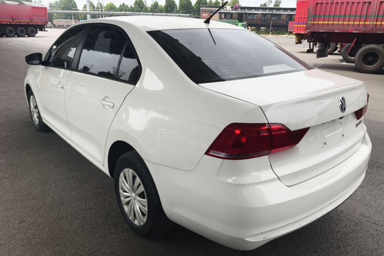 Volkswagen Santana 2019 #5 Volkswagen Santana 2019 car image #5