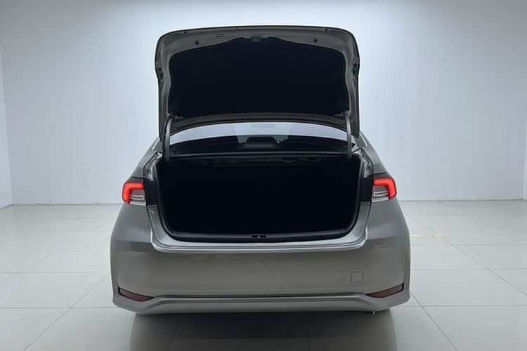 Toyota Corolla 2023 #19 Toyota Corolla 2023 صورة سيارة #19
