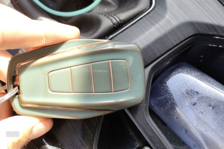 GEELY Vision X6 2022 immagine di auto #10