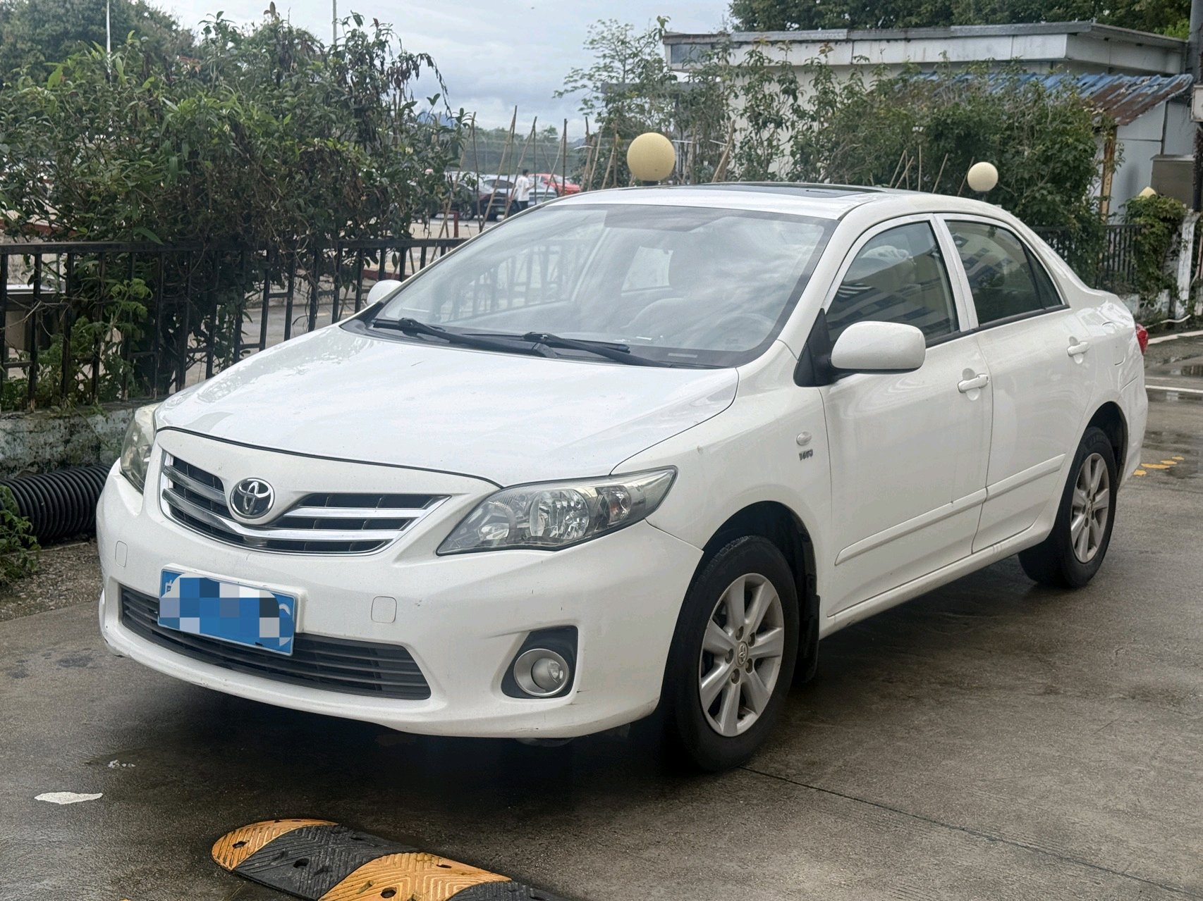 Toyota Corolla 2013 car image 