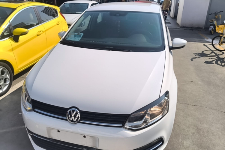 Volkswagen Polo 2015 #3 Volkswagen Polo 2015 car image #3